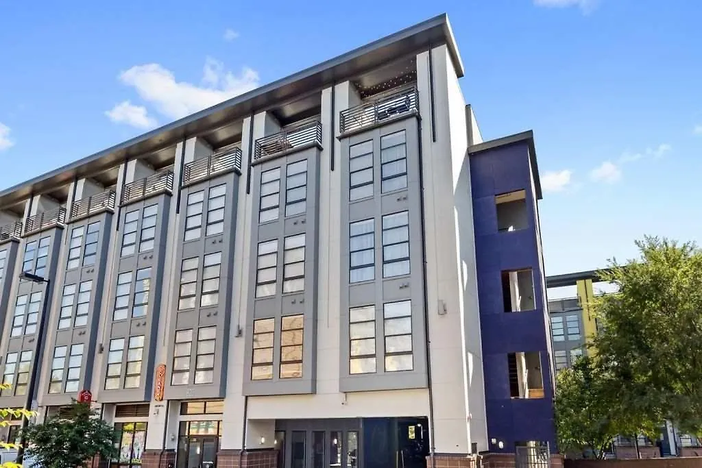 Spacious 2Bd With Private Balcony And Free Parking 2 Charlotte