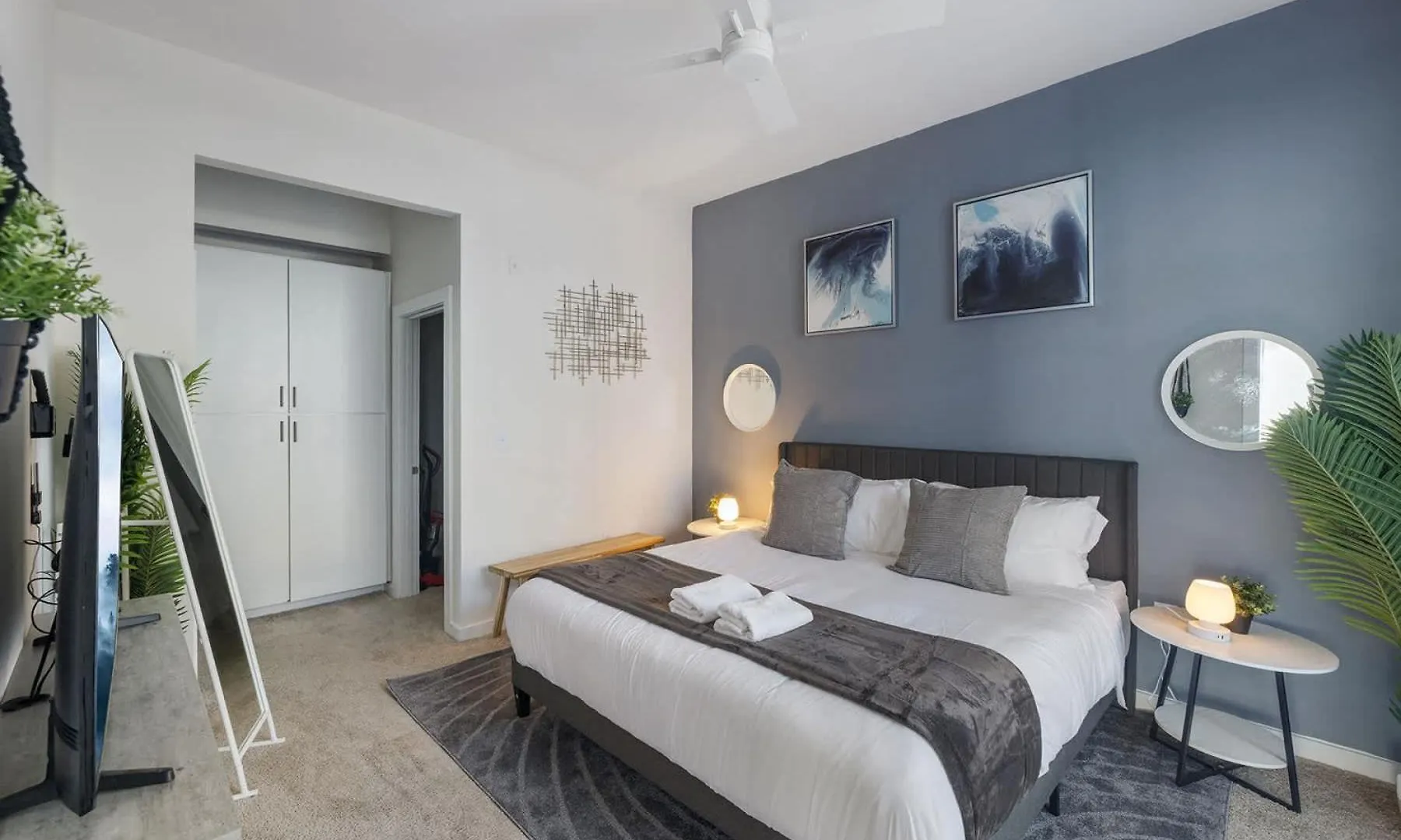 Spacious 2Bd With Private Balcony And Free Parking 2 Charlotte Apartment